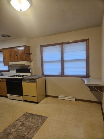 526 Barnum, ROCKFORD, Illinois 61109, 3 Bedrooms Bedrooms, ,1 BathroomBathrooms,House,For Sale,Barnum,202604801