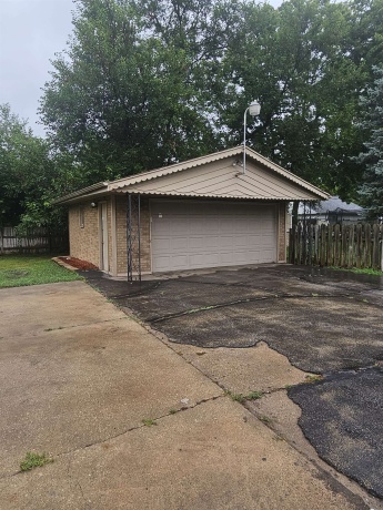 526 Barnum, ROCKFORD, Illinois 61109, 3 Bedrooms Bedrooms, ,1 BathroomBathrooms,House,For Sale,Barnum,202604801