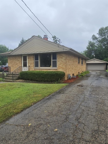 526 Barnum, ROCKFORD, Illinois 61109, 3 Bedrooms Bedrooms, ,1 BathroomBathrooms,House,For Sale,Barnum,202604801