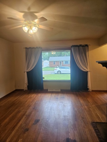 526 Barnum, ROCKFORD, Illinois 61109, 3 Bedrooms Bedrooms, ,1 BathroomBathrooms,House,For Sale,Barnum,202604801