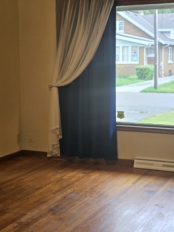 526 Barnum, ROCKFORD, Illinois 61109, 3 Bedrooms Bedrooms, ,1 BathroomBathrooms,House,For Sale,Barnum,202604801