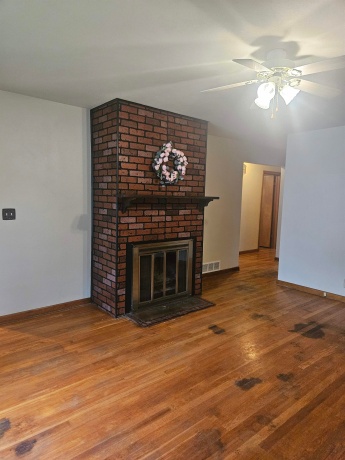 526 Barnum, ROCKFORD, Illinois 61109, 3 Bedrooms Bedrooms, ,1 BathroomBathrooms,House,For Sale,Barnum,202604801
