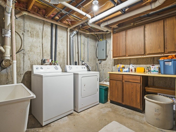 635 Hickory, LAKE SUMMERSET, Illinois 61019, 4 Bedrooms Bedrooms, ,2 BathroomsBathrooms,House,For Sale,Hickory,202604223