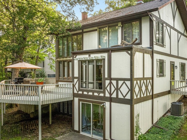 635 Hickory, LAKE SUMMERSET, Illinois 61019, 4 Bedrooms Bedrooms, ,2 BathroomsBathrooms,House,For Sale,Hickory,202604223