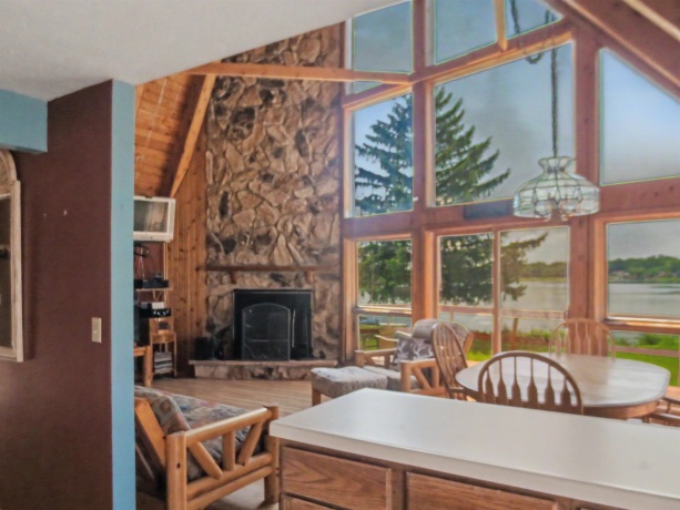 100 Candlewick, POPLAR GROVE, Illinois 61065, 3 Bedrooms Bedrooms, ,2 BathroomsBathrooms,House,For Sale,Candlewick,202604804