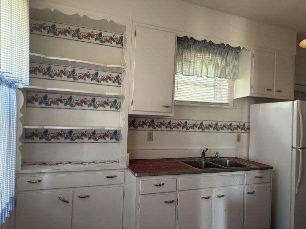 209 Quincy, SAVANNA, Illinois 61074, 3 Bedrooms Bedrooms, ,1 BathroomBathrooms,House,For Sale,Quincy,202603982