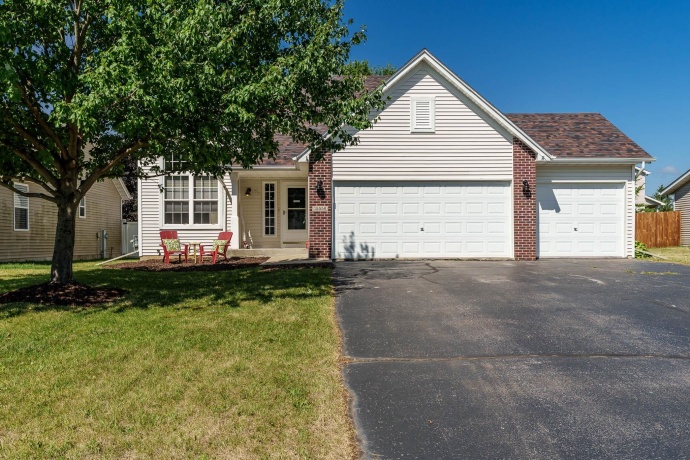 15556 Rockdale, SOUTH BELOIT, Illinois 61080, 3 Bedrooms Bedrooms, ,2 BathroomsBathrooms,House,For Sale,Rockdale,202604807