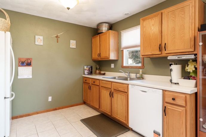 15556 Rockdale, SOUTH BELOIT, Illinois 61080, 3 Bedrooms Bedrooms, ,2 BathroomsBathrooms,House,For Sale,Rockdale,202604807