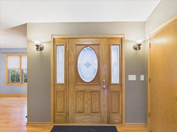 2819 Mary, BELVIDERE, Illinois 61008, 3 Bedrooms Bedrooms, ,2 BathroomsBathrooms,House,For Sale,Mary,202604811