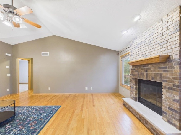 2819 Mary, BELVIDERE, Illinois 61008, 3 Bedrooms Bedrooms, ,2 BathroomsBathrooms,House,For Sale,Mary,202604811
