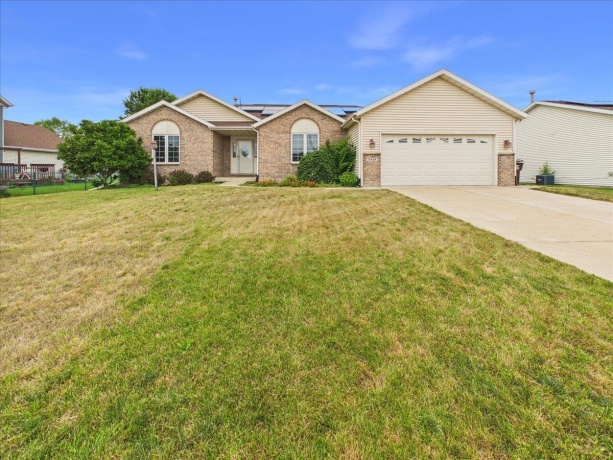 2819 Mary, BELVIDERE, Illinois 61008, 3 Bedrooms Bedrooms, ,2 BathroomsBathrooms,House,For Sale,Mary,202604811