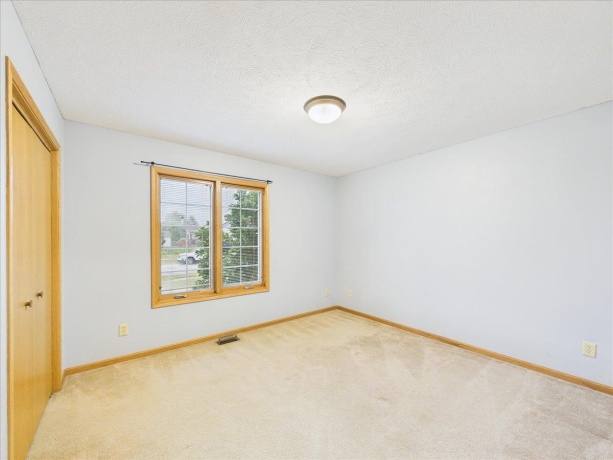 2819 Mary, BELVIDERE, Illinois 61008, 3 Bedrooms Bedrooms, ,2 BathroomsBathrooms,House,For Sale,Mary,202604811