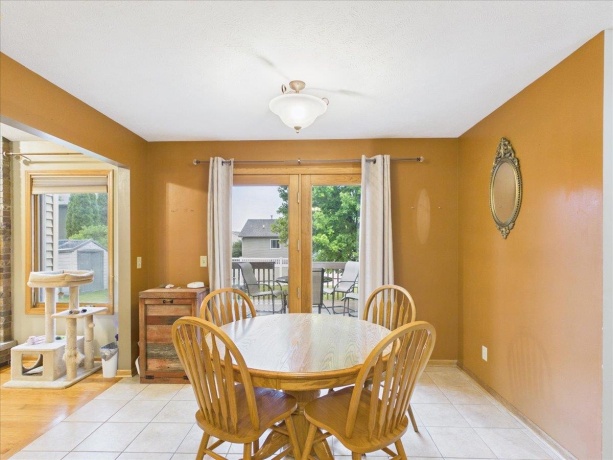 2819 Mary, BELVIDERE, Illinois 61008, 3 Bedrooms Bedrooms, ,2 BathroomsBathrooms,House,For Sale,Mary,202604811