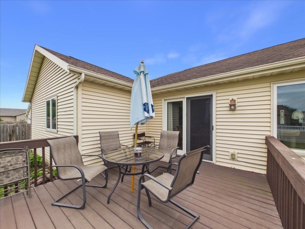 2819 Mary, BELVIDERE, Illinois 61008, 3 Bedrooms Bedrooms, ,2 BathroomsBathrooms,House,For Sale,Mary,202604811