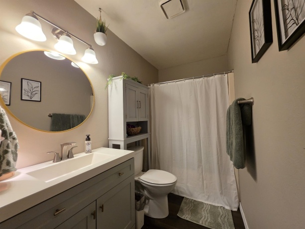 1431 Chatham, JANESVILLE, Wisconsin 53546, 3 Bedrooms Bedrooms, ,1 BathroomBathrooms,House,For Sale,Chatham,202604812