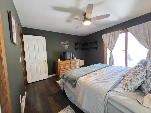 1431 Chatham, JANESVILLE, Wisconsin 53546, 3 Bedrooms Bedrooms, ,1 BathroomBathrooms,House,For Sale,Chatham,202604812