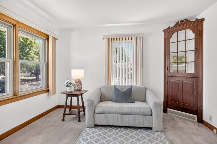 128 WARREN, ROCKFORD, Illinois 61107, 2 Bedrooms Bedrooms, ,1 BathroomBathrooms,House,For Sale,WARREN,202604813