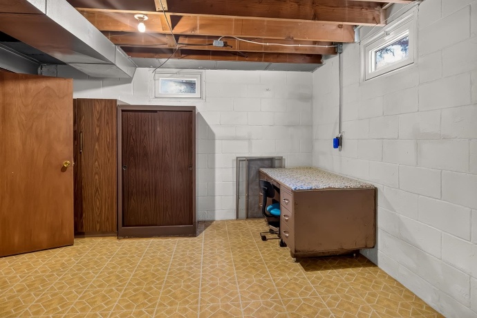 128 WARREN, ROCKFORD, Illinois 61107, 2 Bedrooms Bedrooms, ,1 BathroomBathrooms,House,For Sale,WARREN,202604813