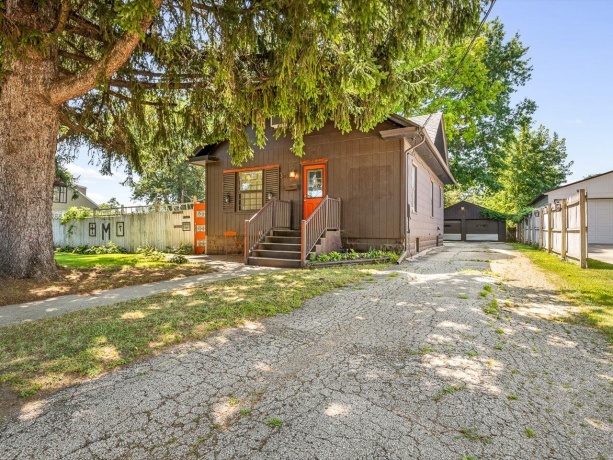 301 Grand, LOVES PARK, Illinois 61111, 2 Bedrooms Bedrooms, ,1 BathroomBathrooms,House,For Sale,Grand,202604301