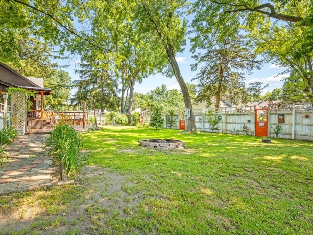 301 Grand, LOVES PARK, Illinois 61111, 2 Bedrooms Bedrooms, ,1 BathroomBathrooms,House,For Sale,Grand,202604301