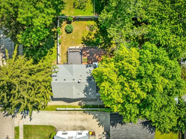 301 Grand, LOVES PARK, Illinois 61111, 2 Bedrooms Bedrooms, ,1 BathroomBathrooms,House,For Sale,Grand,202604301