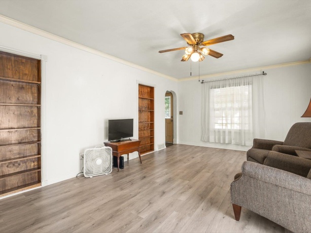 301 Grand, LOVES PARK, Illinois 61111, 2 Bedrooms Bedrooms, ,1 BathroomBathrooms,House,For Sale,Grand,202604301