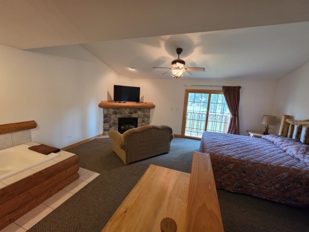 2643 Rte 178, Utica, Illinois 61373, 2 Bedrooms Bedrooms, ,2 BathroomsBathrooms,Condominium,For Sale,Rte 178,202604817