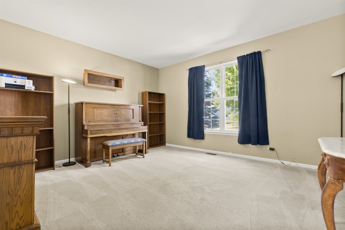 5474 WATERS BEND, BELVIDERE, Illinois 61008, 4 Bedrooms Bedrooms, ,2 BathroomsBathrooms,House,For Sale,WATERS BEND,202604820