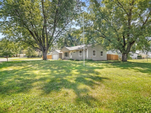 401 Belting, MACHESNEY PARK, Illinois 61115, 4 Bedrooms Bedrooms, ,1 BathroomBathrooms,House,For Sale,Belting,202604821