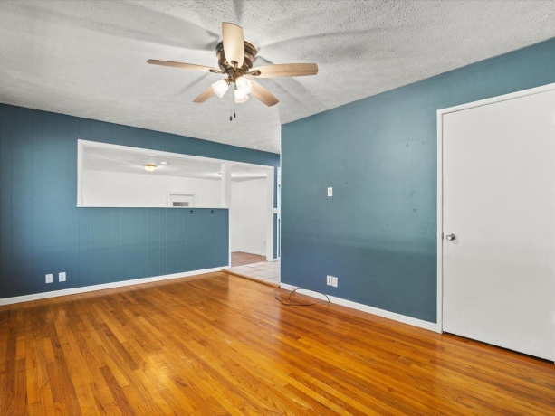401 Belting, MACHESNEY PARK, Illinois 61115, 4 Bedrooms Bedrooms, ,1 BathroomBathrooms,House,For Sale,Belting,202604821