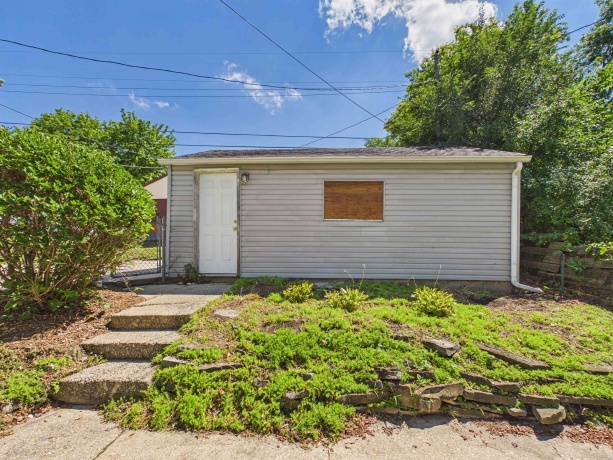 103 Skylark, ROCKFORD, Illinois 61107, 3 Bedrooms Bedrooms, ,1 BathroomBathrooms,House,For Sale,Skylark,202604823