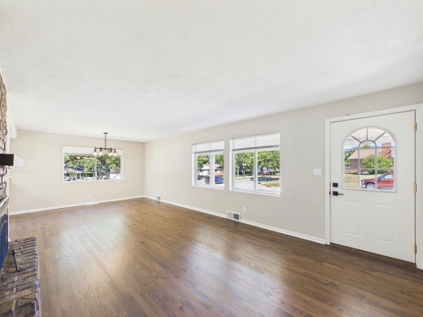 103 Skylark, ROCKFORD, Illinois 61107, 3 Bedrooms Bedrooms, ,1 BathroomBathrooms,House,For Sale,Skylark,202604823