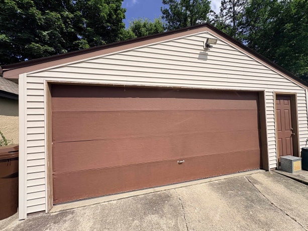 901 Parkview, ROCKFORD, Illinois 61107, 4 Bedrooms Bedrooms, ,1 BathroomBathrooms,House,For Sale,Parkview,202604825