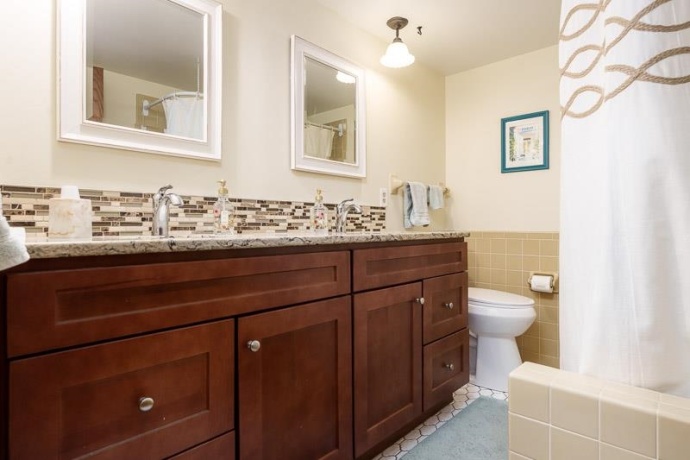 3342 Montlake, ROCKFORD, Illinois 61114, 4 Bedrooms Bedrooms, ,2 BathroomsBathrooms,House,For Sale,Montlake,202604826