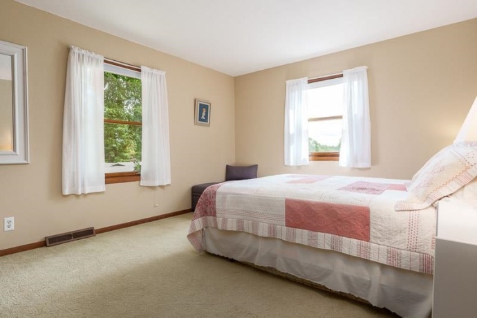 3342 Montlake, ROCKFORD, Illinois 61114, 4 Bedrooms Bedrooms, ,2 BathroomsBathrooms,House,For Sale,Montlake,202604826