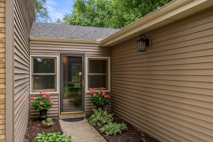 3342 Montlake, ROCKFORD, Illinois 61114, 4 Bedrooms Bedrooms, ,2 BathroomsBathrooms,House,For Sale,Montlake,202604826