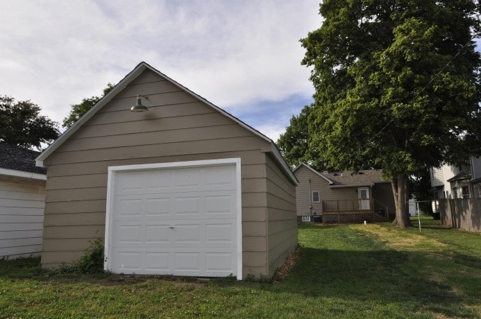 307 LaRue, Streator, Illinois 61364, 2 Bedrooms Bedrooms, ,1 BathroomBathrooms,House,For Sale,LaRue,202603364