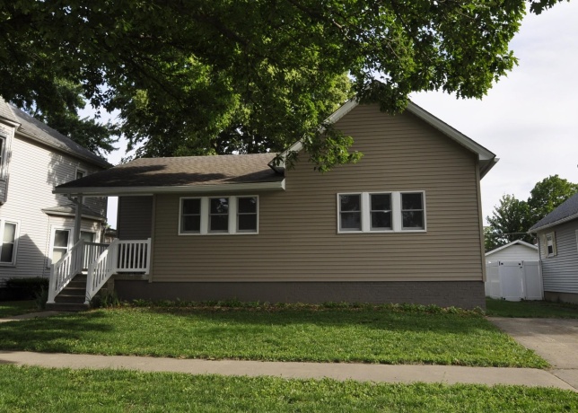 307 LaRue, Streator, Illinois 61364, 2 Bedrooms Bedrooms, ,1 BathroomBathrooms,House,For Sale,LaRue,202603364