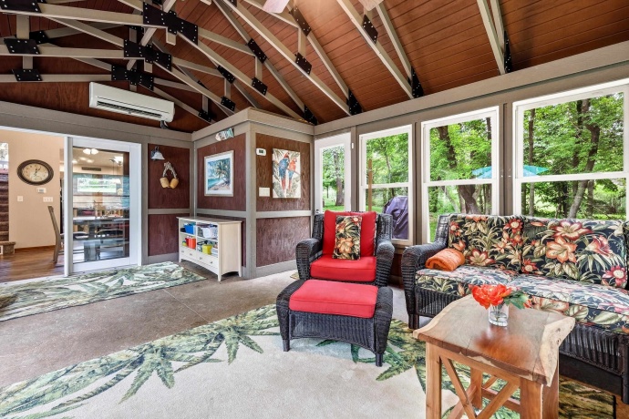 7 Harvest, GALENA, Illinois 61036, 3 Bedrooms Bedrooms, ,2 BathroomsBathrooms,House,For Sale,Harvest,202604827