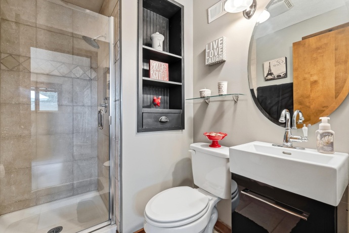 7 Harvest, GALENA, Illinois 61036, 3 Bedrooms Bedrooms, ,2 BathroomsBathrooms,House,For Sale,Harvest,202604827