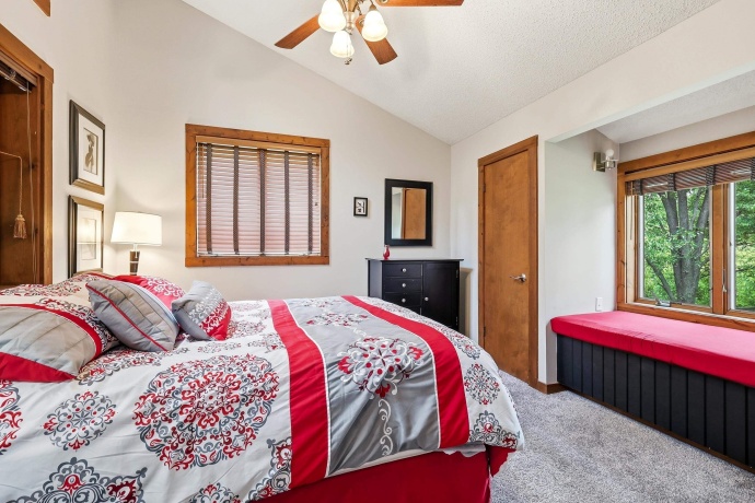 7 Harvest, GALENA, Illinois 61036, 3 Bedrooms Bedrooms, ,2 BathroomsBathrooms,House,For Sale,Harvest,202604827