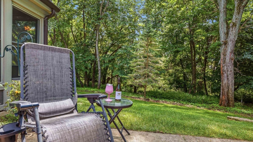 7 Harvest, GALENA, Illinois 61036, 3 Bedrooms Bedrooms, ,2 BathroomsBathrooms,House,For Sale,Harvest,202604827