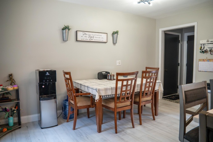 916 Town Line, LEAF RIVER, Illinois 61047, 4 Bedrooms Bedrooms, ,3 BathroomsBathrooms,House,For Sale,Town Line,202604828