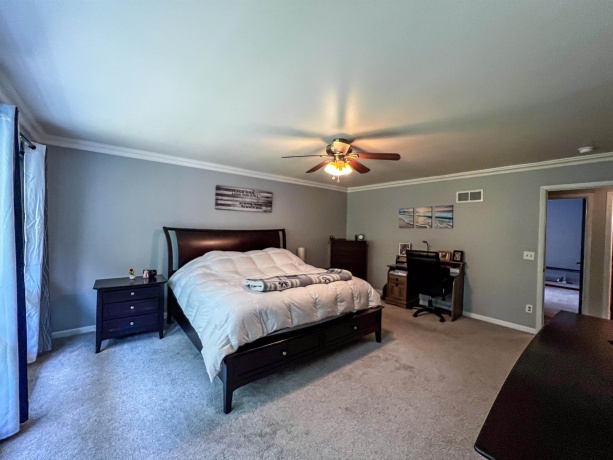 916 Town Line, LEAF RIVER, Illinois 61047, 4 Bedrooms Bedrooms, ,3 BathroomsBathrooms,House,For Sale,Town Line,202604828