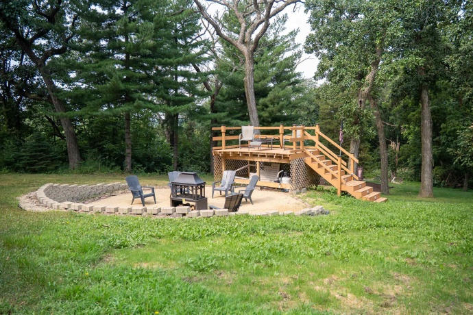 916 Town Line, LEAF RIVER, Illinois 61047, 4 Bedrooms Bedrooms, ,3 BathroomsBathrooms,House,For Sale,Town Line,202604828