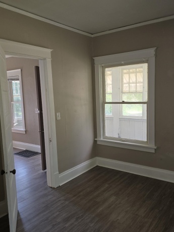 317 Hinkley, ROCKFORD, Illinois 61101, 2 Bedrooms Bedrooms, ,1 BathroomBathrooms,House,For Sale,Hinkley,202604830