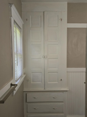 317 Hinkley, ROCKFORD, Illinois 61101, 2 Bedrooms Bedrooms, ,1 BathroomBathrooms,House,For Sale,Hinkley,202604830