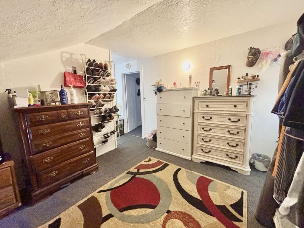 524 Harrison, BELVIDERE, Illinois 61008, ,3 - 4 Units,For Sale,Harrison,202604833