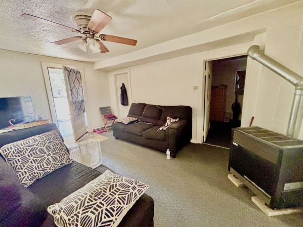524 Harrison, BELVIDERE, Illinois 61008, ,3 - 4 Units,For Sale,Harrison,202604833