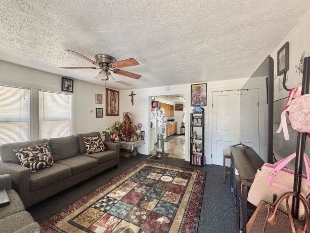 524 Harrison, BELVIDERE, Illinois 61008, ,3 - 4 Units,For Sale,Harrison,202604833